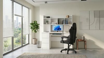 Bureau KUBA met REMUS bureaustoel en opzetstuk