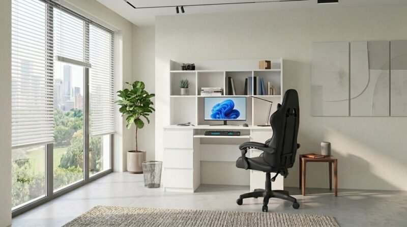 Bureau KUBA met REMUS bureaustoel en opzetstuk